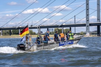 Multi-purpose boat of the THW during a training trip on the Rhine near Düsseldorf, the specialist