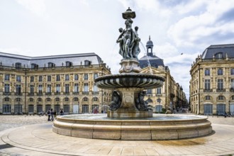 Fontaine des Trois Graces, Place de la Bourse, Bordeaux, Gironde, Nouvelle-Aquitaine, France