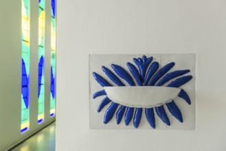 Interior view of the chapel, Chapelle du Rosaire de Vence, Chapelle Matisse, artist Henri Matisse,