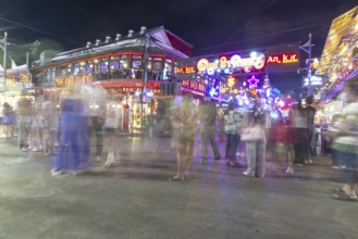 Neon lights, the legendary restaurant THE RED PIANO, Pub Street in the evening, entertainment
