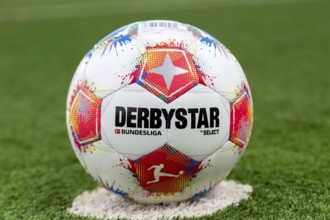Close-up of the 2025/26 Bundesliga match ball (symbolic image)