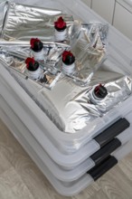 10 litre water bag, for storing drinking water at home, as an emergency reserve in the event of a