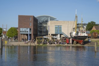 Town hall, outdoor catering, museum ship Tonnenleger Hildegard, harbour, Husum, North Sea, North