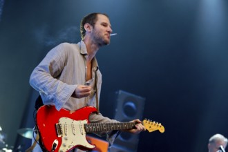 Marco Michael Wanda, singer, from WANDA live on SCHÖN BEI DIR LIVE 2025-Tour in the Berlin Citadel