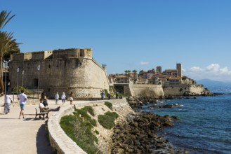 Picturesque town by the sea, Antibes, Provence Alpes Côte d'Azur, South of France, France