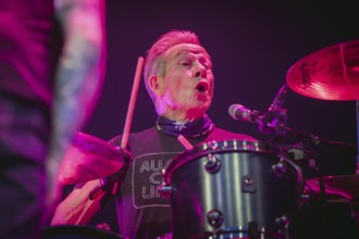Paul Cook, drummer of the Sex Pistols ft. Frank Carter live at the Berlin Zitadelle Spandau on 04