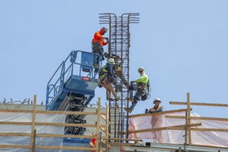 Detroit, Michigan - Construction of the 25-story JW Marriott Detroit Water Square hotel