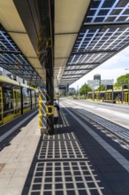 New bus and tram stops at Science Park Utrecht, Utrecht University, the stops have been redesigned,