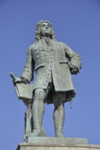Sculpture Handel monument by Hermann Heidel 1859, George Frideric Handel with music stand, music