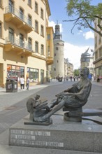 Sculpture Zither-Reinhold alias Reinhold Lohse by Wolfgang Dreysse 2001, street musician and