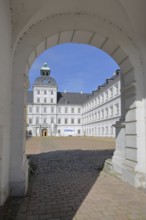 Tor tor to the inner courtyard of the baroque castle Neu-Augustusburg, Weißenfels, Saxony-Anhalt,