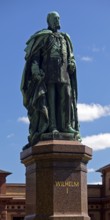 Monument to Emperor Wilhelm I by Fritz Gerth with pedestal made of Swedish red granite, spa garden,