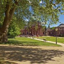 Spa gardens with Kaiser-Wilhelms-Bad, Bad Homburg vor der Höhe, Hesse, Germany