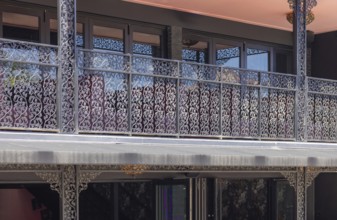 Fort Lauderdale, Las Olas Boulevard, travel attraction with shops, restaurants and entertainment