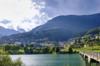 Vallesella at the reservoir, Lago di Centro di Cadore, Pieve di Cadore, Dolomites, Trentino, Italy