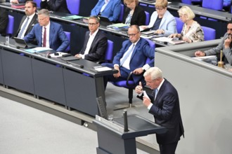 At the 9th session of the German Bundestag, CDU foreign policy expert Dr Norbert Röttgen (CDU/CSU)