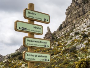 Signpost in the El Torcal de Antequera mountain range, hiking path, rock formations, Andalusia,
