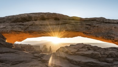 View through Natural Arch, Mesa Arch, Sunrise, Grand View Point Road, Island in the Sky,