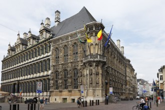 Historic town hall Stadhuis, right and centre Flamboyant Gothic wing, left Renaissance wing, Ghent,