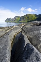 Tidal pools, rocky coast of Tungeneset, Devil's Teeth, Devil's Teeth, Okshornan, Ersfjorden, Senja