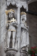 Emperor Otto II. and Theophanu, Figures of the historic Town hall, Old town market square,