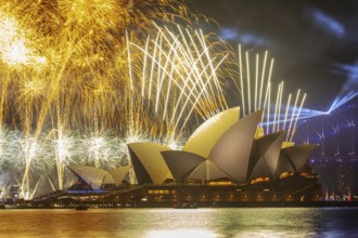 Sydney 2021 Australia Day fireworks in the harbor
