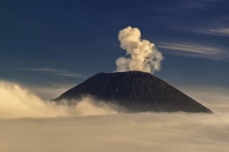 Asia, Indonesia, Java, Volcanoes in Bromo-Semeru National Park, Java, Indonesia