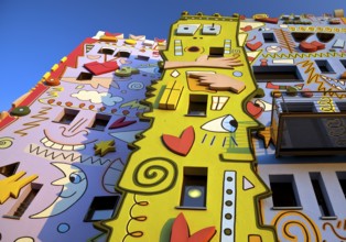 Happy Rizzi House, designed by the artist James Rizzi in pop art paintings, detail of the façade,