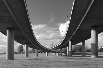 Curved ramp bridges, approach to the Rheinknie Bridge, cable-stayed bridge from 1965, Düsseldorf,