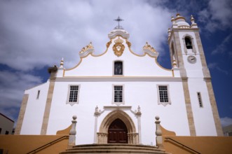 Church Igreja de Nossa Senhora da Conceição, stork, stork's nest, Portimão, Algarve, Portugal