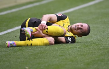 Waldemar Anton Borussia Dortmund BVB (03) injured Injury on the ground PreZero Arena, Sinsheim,
