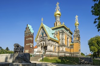 Russian Chapel of St Mary Magdalene by Leonti Nikolaevich Benois, wedding tower, sculpture of Mary