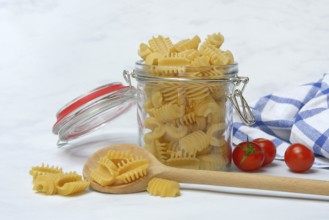 Italian pasta in glass containers, Radiatori variety