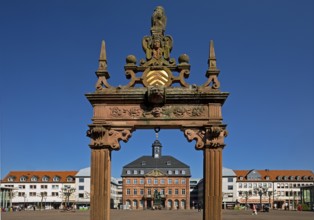 Neustadt Town Hall with the Brothers Grimm National Monument seen through the market fountain,