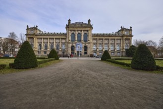 State Museum Hanover, State Museum, historical building, architect Hubert Stier, architectural
