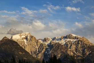 Hoher Göll and hohes Brett in the evening light, clouds in the sky, Schönau am Königssee,