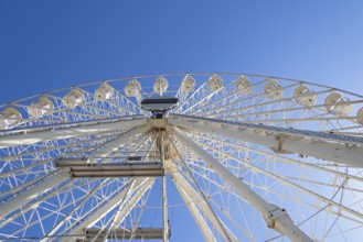 Ferris wheel, Recreation Ground, Stratford-upon-Avon, Warwickshire, England, United Kingdom