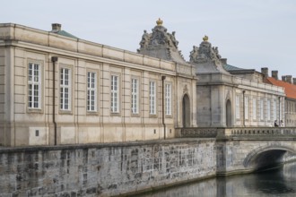 Frederiksholm Canal, Christiansborg Palace entrance, Danish Parliament, Folketinget, Copenhagen,