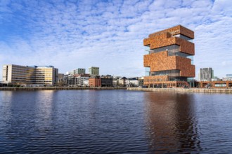 The MAS, Museum aan de Stroom, Museum am Strom, Bonapartdok, harbour basin, old harbour district,