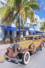 Classic vintage american car parked on Ocean drive, South Beach, Miami, Florida, USA