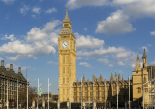 Big Ben, Houses of Parliament, Westminster, London, England, UK from Parliament Square Garden