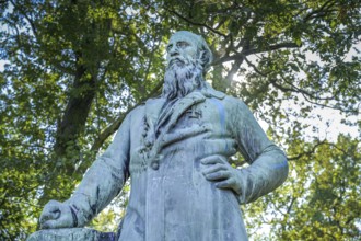 Monument, gymnastics father Friedrich Ludwig Jahn, Hasenheide, Neukölln, Berlin, Germany