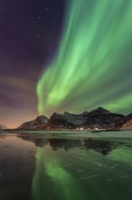 Aurora over the mountains and sea of Lofoten, Northern Lights, Northern Lights, Landscape, Leknes,