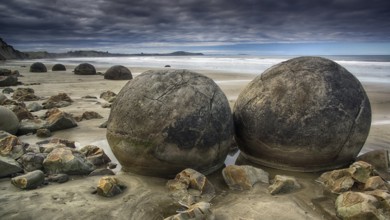 New Zealand, Moeraki Boulders, Otago, Moeraki, stone spheres, South Island, New Zealand