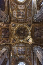 Vault with dome of the Basilica della Santissima Annunziata del Vastato, Piazza della Nunziata, 4,