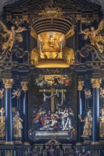 High altar with Lenten cloth, painted by Paul Honecke in 1626, baroque collegiate church, built