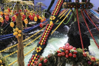 Easter fountain, Franconian Switzerland, Bieberbach, Egloffstein market, Forchheim district, Upper