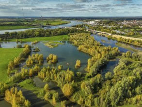 Wesel, Lower Rhine, North Rhine-Westphalia, Germany - autumn on the Lippe, trees with colorful