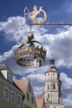 Nose sign of the Hotel Restaurant Krone, 15th century, Rosenstraße 10, behind the tower of the