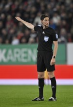 Referee Referee Dr Matthias Jöllenbeck Gesture Gesture WWK Arena, Augsburg, Bavaria, Germany